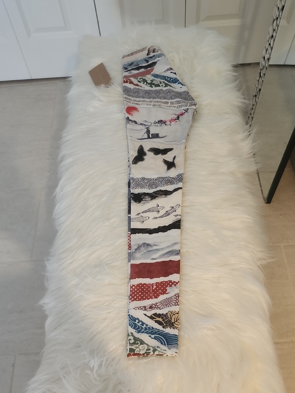 🦋🦈🌸💮 ●● Niyama Sol Paper Crane Barefoot Leggings XS BNWT🏷